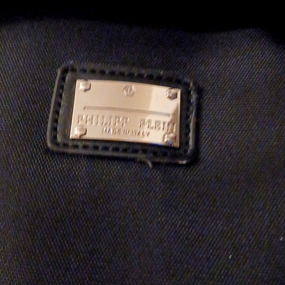 Backpack - Picture 3 of 9